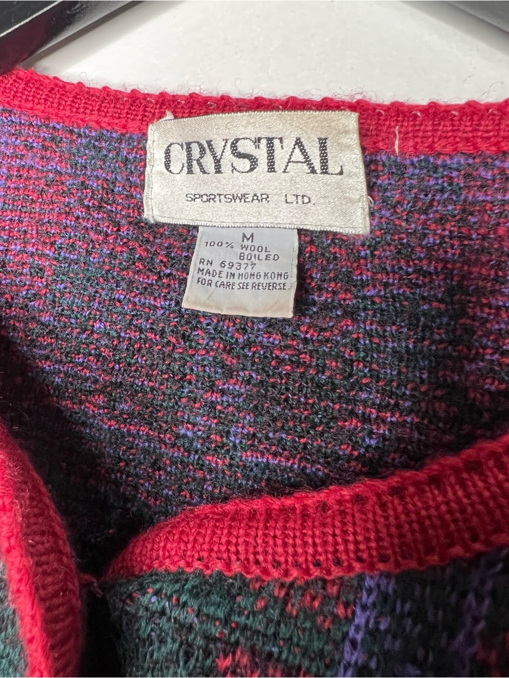 Vintage 100% Wool Cardigan Plaid Nordic Red Green Gold Buttons Size M Old Money - Picture 10 of 13